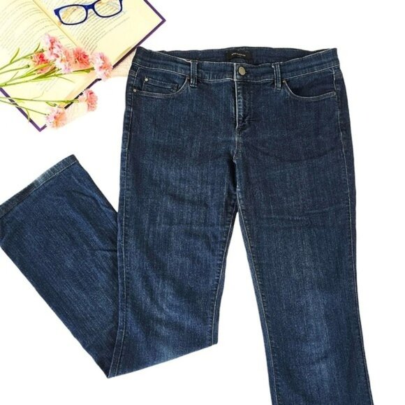 Ann Taylor Women's Bootcut Jeans Size 10 Blue Denim Modern Fit Boot Cut Casual - Picture 1 of 13